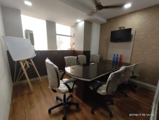 V1Fund.com Shared Work Spaces serviced office space