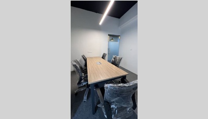 Workin Space Meeting Room