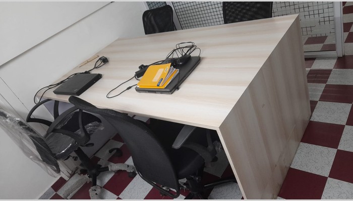 SHARED OFFICE-Co Working Space Meeting Room