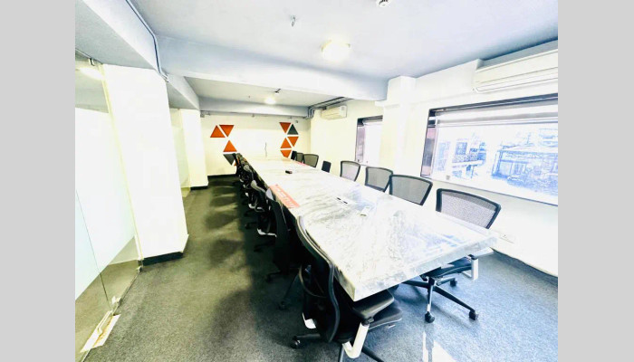 Iksana Workspaces - Cowork Jaipur Meeting Room