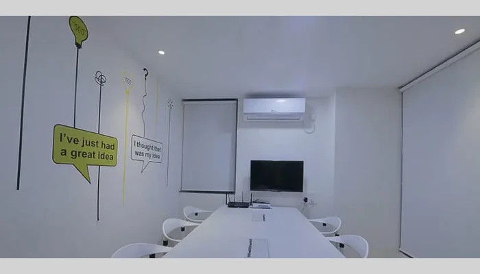 Bootstart Meeting Room
