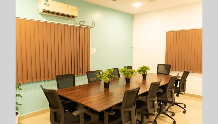 HubFive Meeting Room