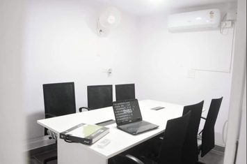 ShareDesk Meeting Room